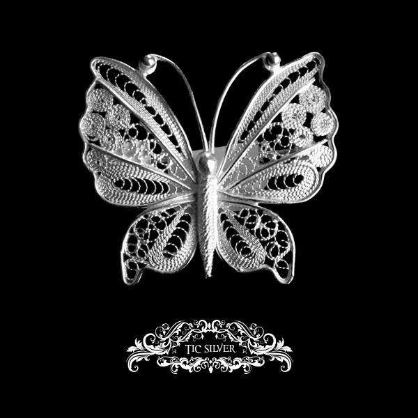 Broche filigrana mariposa